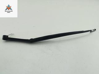 Щеткодержатель (поводок стеклоочистителя) передний Kia Sorento 3 поколение 2016, 2.2 л., дизель, АКПП, серый, внедорожник 5 дв.