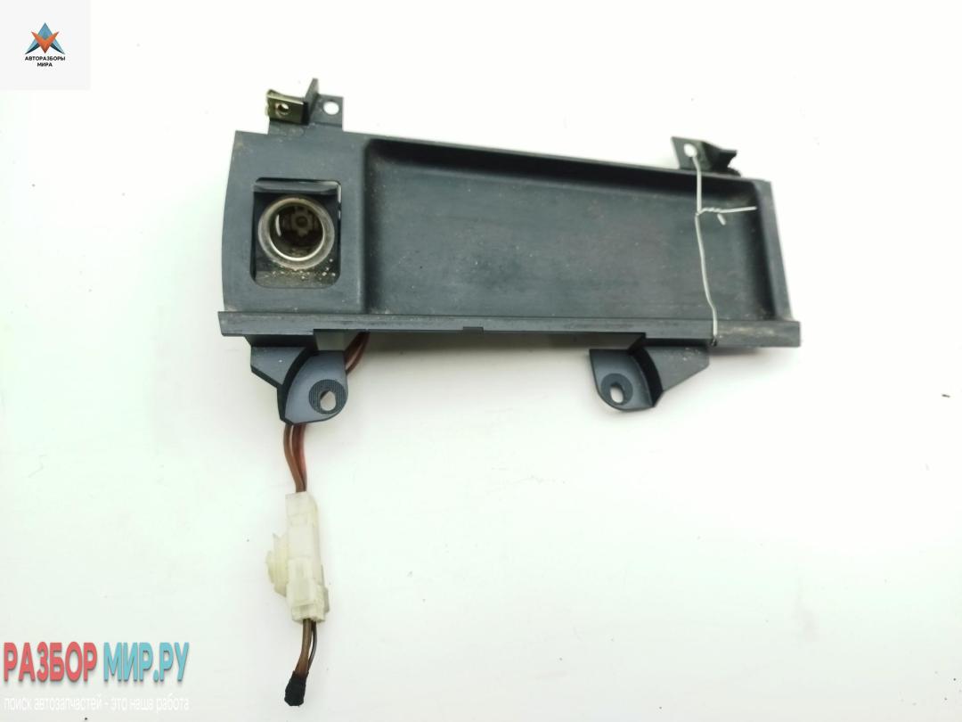 прикуриватель BMW 5 серия E39 1999, 3.0 л., дизель, АКПП, серый, универсал, 8159694 - фото №1