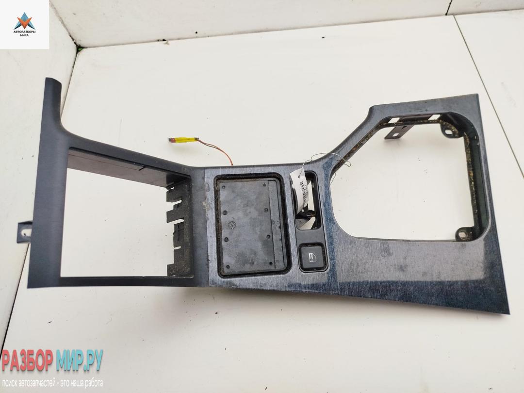 консоль салона (центральная часть) BMW 5 серия E39 1998, 2.5 л., дизель, АКПП, серый, седан, 8196979 - фото №1