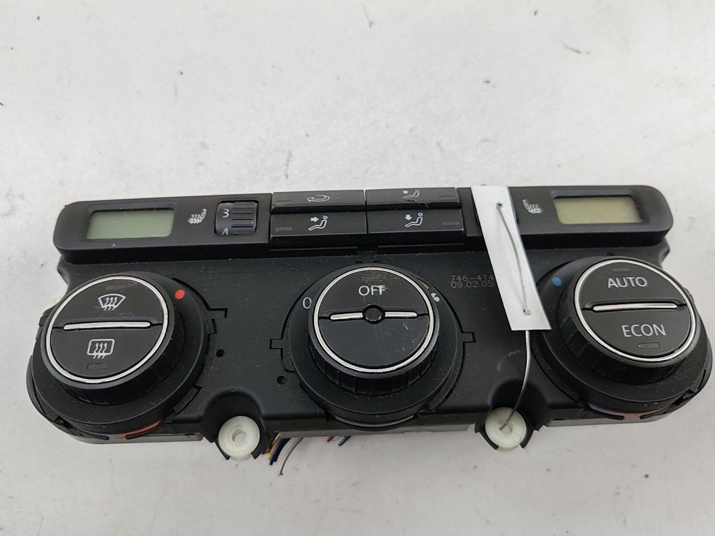 блок управления печки / климат-контроля Volkswagen Passat B6 2006, 2.0 л., бензин, МКПП, серый, седан