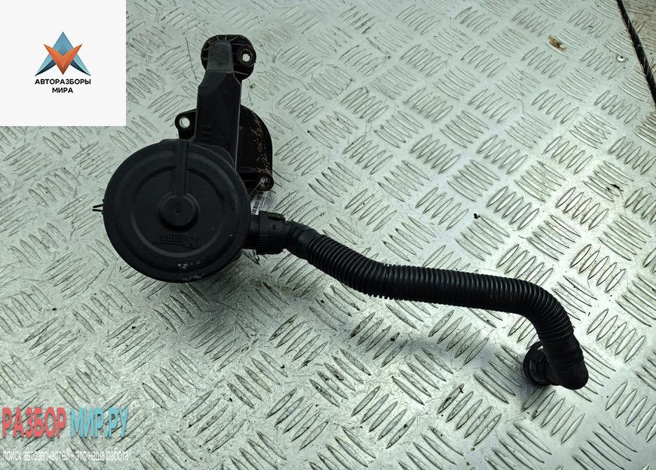 маслоотделитель (сапун) Volkswagen Golf 4 поколение 2002, 1.6 л., бензин, МКПП, серый, хетчбэк 5 дв., 036103464AC - фото №1