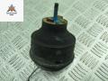 подушка крепления двигателя Volkswagen Passat B5 1999, 1.9 л., дизель, МКПП, зелёный, универсал, 8D0199379AC - фото №3