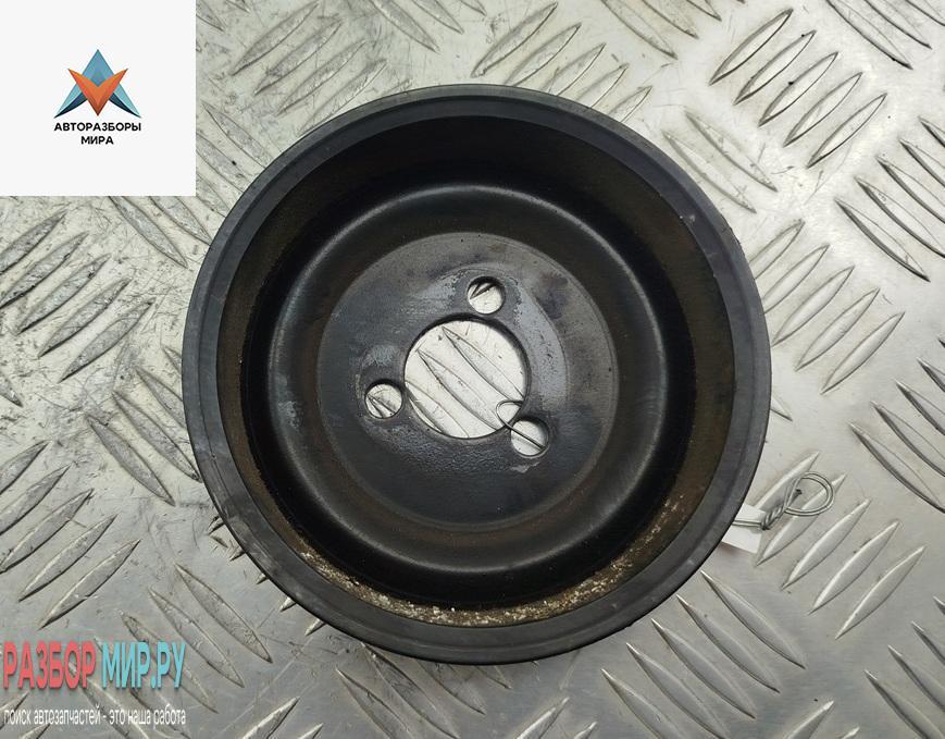 шкив помпы Skoda Fabia 2 поколение (5J) 2009, 1.2 л., бензин, МКПП, серый, хетчбэк 5 дв., 03D121028B - фото №1