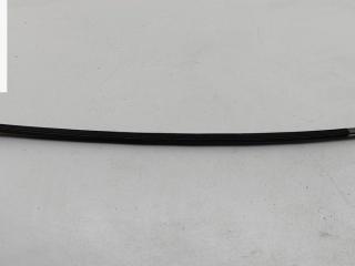 молдинг лобового стекла Volkswagen Passat B6 2006, 2.0 л., бензин, МКПП, серый, седан, 3C0854327A