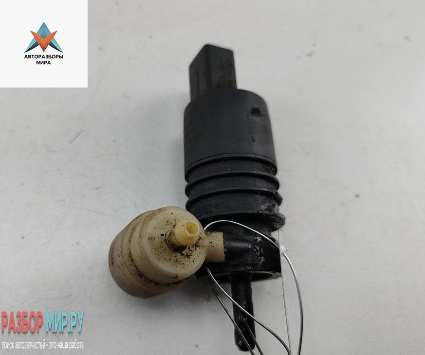 насос (моторчик) омывателя стекла Volkswagen Golf 4 поколение 2003, синий, хетчбэк 3 дв., 1T0955651A - фото №1