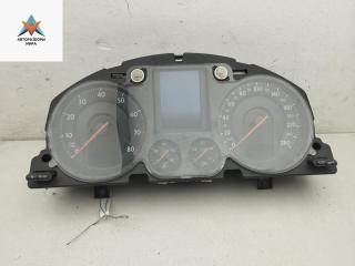приборная панель Volkswagen Passat B6 2006, 2.0 л., бензин, МКПП, серый, седан, 3C0920870