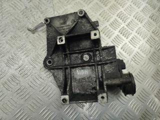 кронштейн компрессора кондиционера Volkswagen Passat B5 1997, 1.9 л., дизель, МКПП, красный, универсал, 028260885A