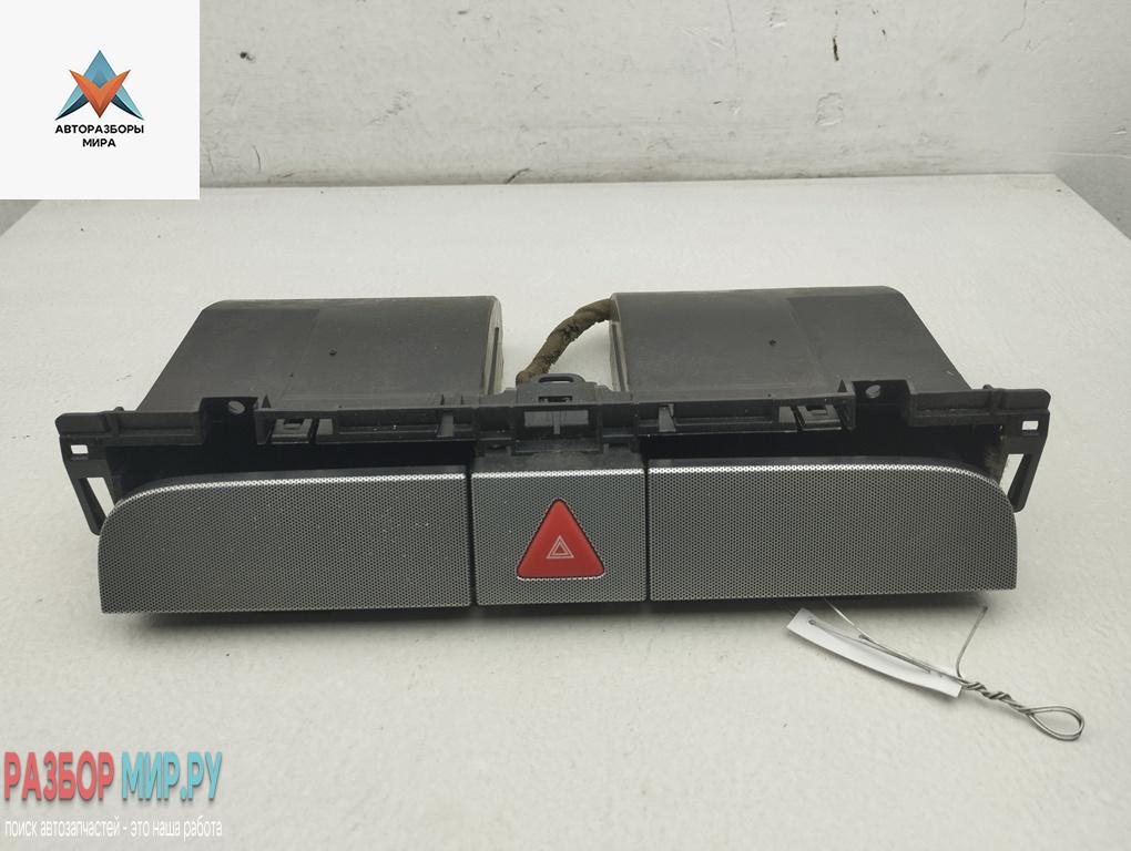 бардачок Volkswagen Passat B6 2005, 2.0 л., дизель, МКПП, серый, универсал, 3C0858407 - фото №1