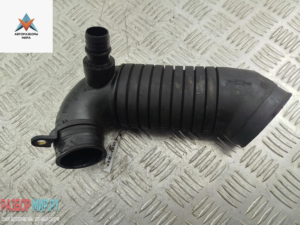 патрубок турбины Volkswagen Passat B5 1999, 1.9 л., дизель, 8D0129615J - фото №1