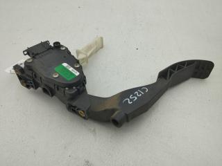 педаль Volkswagen Bora 1999, 1.6 л., бензин, МКПП, чёрный, универсал, 1J1721503J