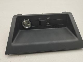 разъем AUX / USB Skoda Fabia mk3 (NJ) 2015, 1.2 л., бензин, МКПП, белый, универсал, 5Q0035724, 5Q0035726C, 6V0857367A