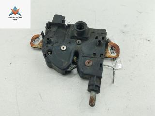 замок капота Ford Focus 1 поколение [рестайлинг] 2003, 1.8 л., бензин, МКПП, чёрный, хетчбэк 5 дв., C7G0A