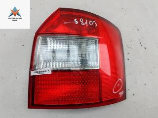 фонарь задний правый Audi A4 B6 2001, 2.0 л., бензин, МКПП, серый, универсал, 8E9945096
