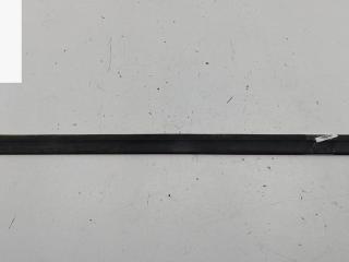 молдинг двери передней правой Fiat Doblo 1 поколение 2002, 1.6 л., бензин, МКПП, красный, фургон, 735281861