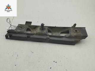 кронштейн переднего бампера Volkswagen Passat B6 2006, 2.0 л., бензин, МКПП, серый, седан, 3C0807184