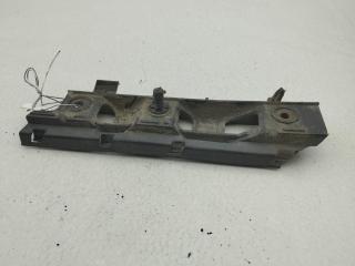 кронштейн переднего бампера Volkswagen Passat B6 2006, 2.0 л., бензин, МКПП, серый, седан, 3C0807184