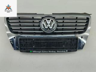 решетка радиатора Volkswagen Passat B6 2006, серый, седан, 3C0853651F