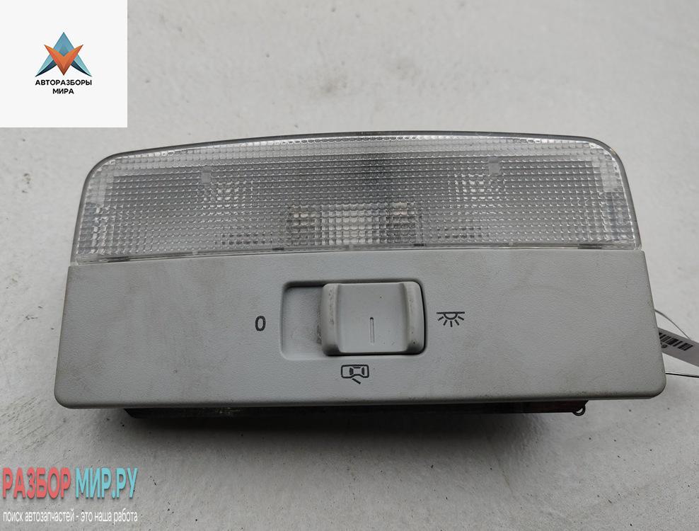 фонарь салона (плафон) Volkswagen Golf 4 поколение 2003, 1.4 л., бензин, МКПП, синий, хетчбэк 3 дв., 6Q0147105F - фото №1