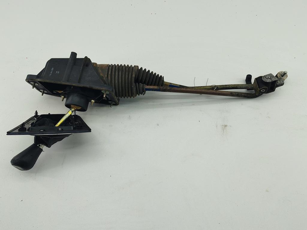 кулиса Audi A4 B6 2001, 2.0 л., бензин, МКПП, серый, универсал, 8E0711290