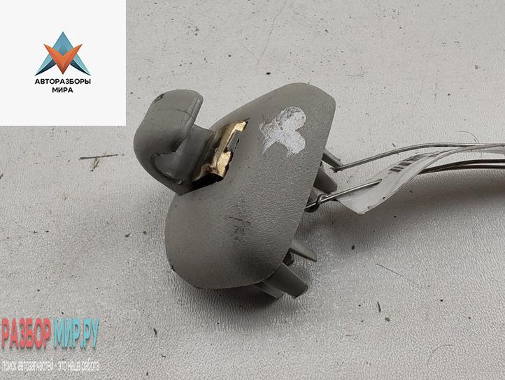 Крепление (крючок) солнцезащитного козырька Audi A4 B7 2006, 1.8 л., Ti, бензин, МКПП, серый, универсал, 8E0857562 - фото №1