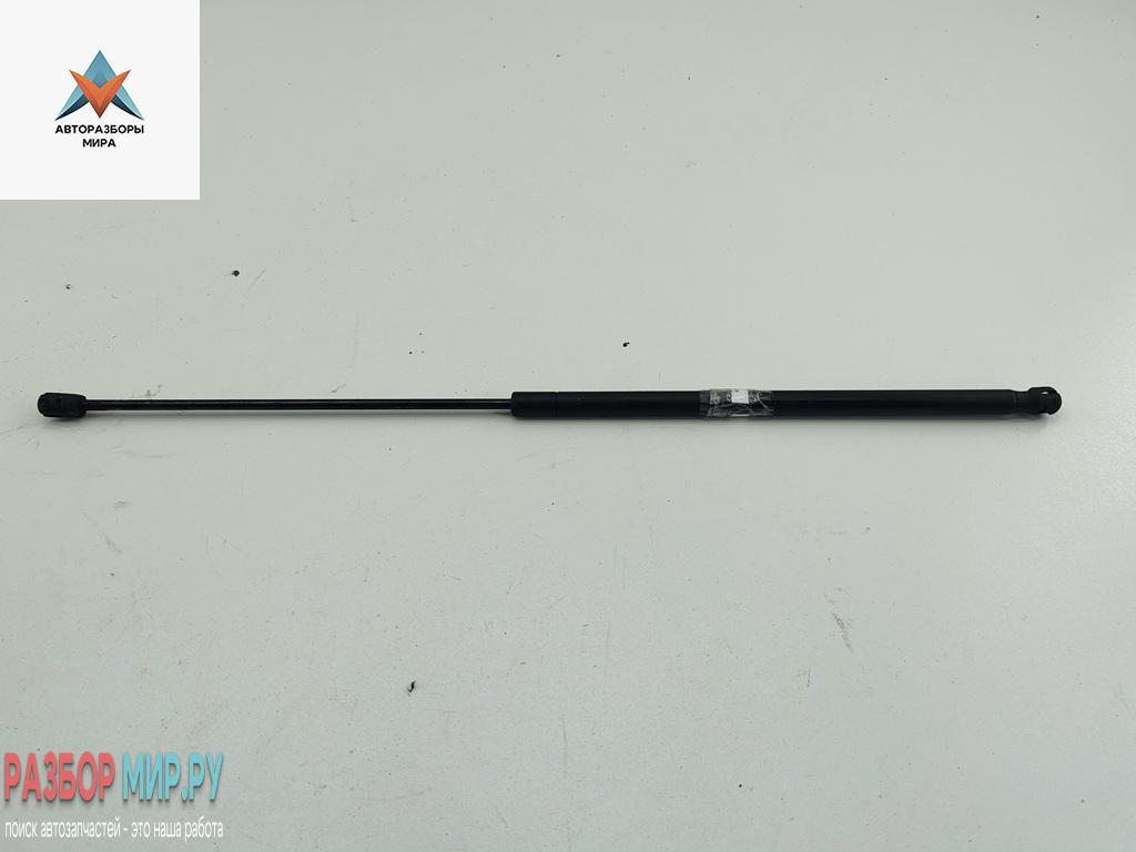 амортизатор капота Audi A4 B7 2006, универсал, 8E0823359A - фото №1