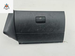 бардачок Volkswagen Bora 1 поколение 1999, 1.6 л., бензин, МКПП, чёрный, универсал, 1J1857101A