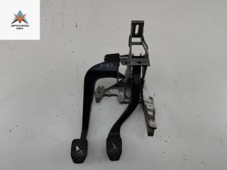 узел педальный (блок педалей) Audi A4 B6 2001, 2.0 л., бензин, МКПП, серый, универсал, 8F1721117A