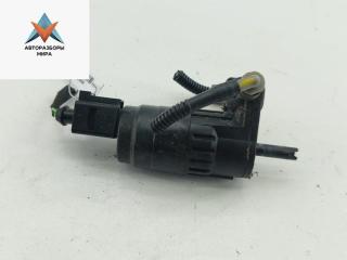 насос (моторчик) омывателя стекла Skoda Fabia mk3 (NJ) 2015, белый, универсал, 1K6955651