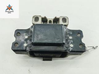 подушка крепления двигателя Volkswagen Golf 5 поколение 2005, 1.4 л., бензин, МКПП, зелёный, хетчбэк 5 дв., 1K0199555