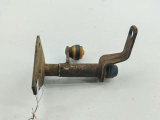 механизм выбора передач Volkswagen Bora 1 поколение 1999, 1.6 л., бензин, МКПП, чёрный, универсал, 1J0711085B