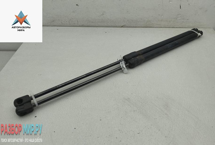 амортизатор крышки багажника (3-5 двери) Skoda Yeti 1 поколение 2010, 2.0 л., дизель, МКПП, коричневый, внедорожник 5 дв., 5L6827550 - фото №1