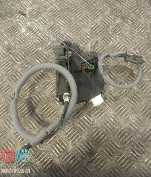 замок двери передней правой Land Rover Range Rover 3 поколение 2003, 4.4 л., бензин, АКПП, внедорожник 5 дв., CWC000061 - фото №1