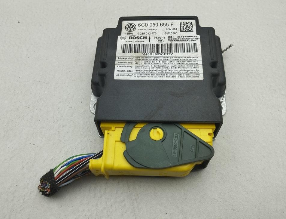 блок AirBag Skoda Fabia mk3 (NJ) 2015, 1.2 л., бензин, МКПП, белый, универсал, 6C0959655F