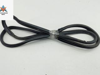 уплотнитель двери Kia Sorento 3 поколение 2016, 2.2 л., дизель, АКПП, серый, внедорожник 5 дв.