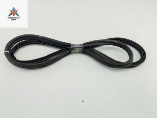 Уплотнитель крышки (двери) багажника Kia Sorento 3 поколение 2016, 2.2 л., дизель, АКПП, серый, внедорожник 5 дв.