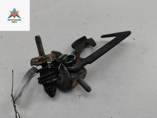 замок капота Audi 100 С3 [рестайлинг] 1989, 2.3 л., бензин, МКПП, серый, универсал