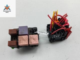 блок предохранителей Renault Kangoo 1 поколение [рестайлинг] 2005, 1.2 л., бензин, МКПП, зелёный, фургон