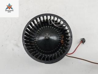 моторчик печки Volkswagen Golf 3 поколение 1993, 1.8 л., бензин, МКПП, красный, хетчбэк 5 дв., 1H1819021