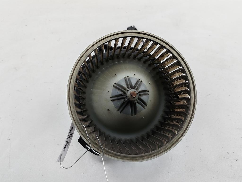 моторчик печки Mercedes-Benz M-Class ML W163 2002, 4.0 л., дизель, АКПП, чёрный, внедорожник 5 дв., DENSO194000