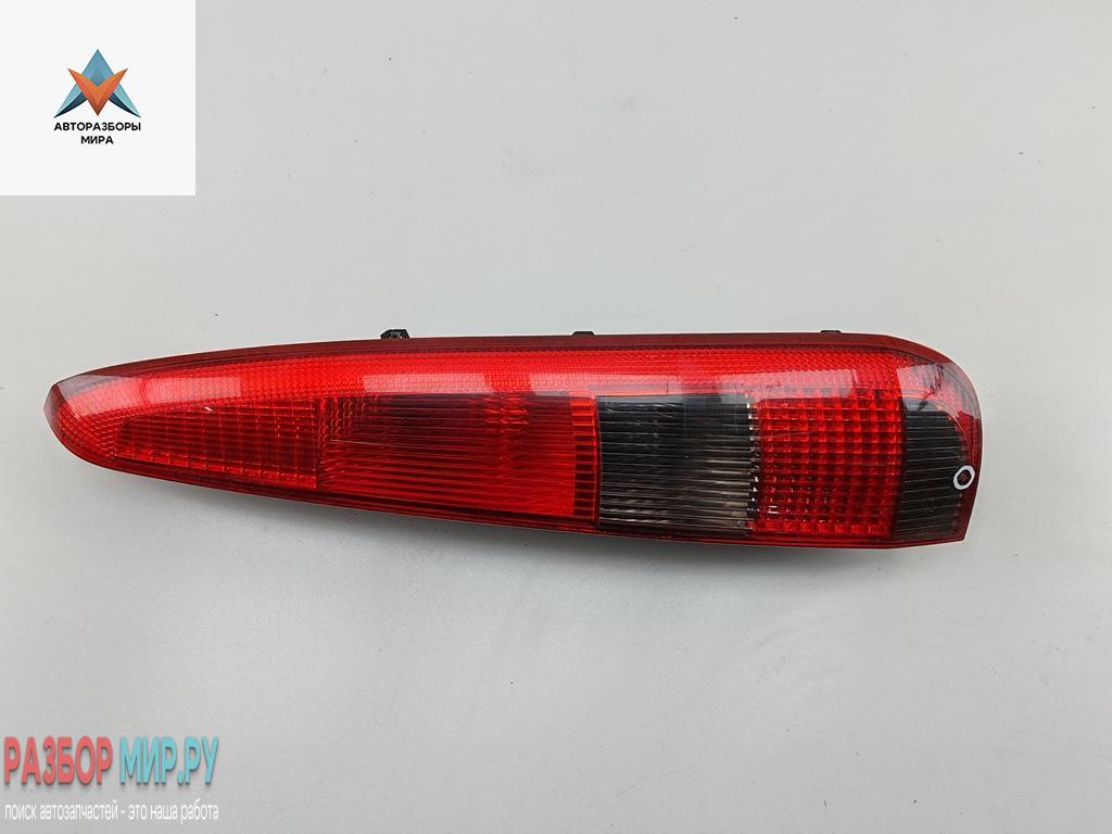 фонарь задний правый Ford Fusion 1 поколение 2002, 1.6 л., i, бензин, МКПП, серый, хетчбэк 5 дв., 2N1113A602B - фото №1