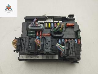 блок предохранителей Peugeot 207 1 поколение 2008, 1.6 л., дизель, МКПП, белый, универсал, 9667199780, BSMR0900.