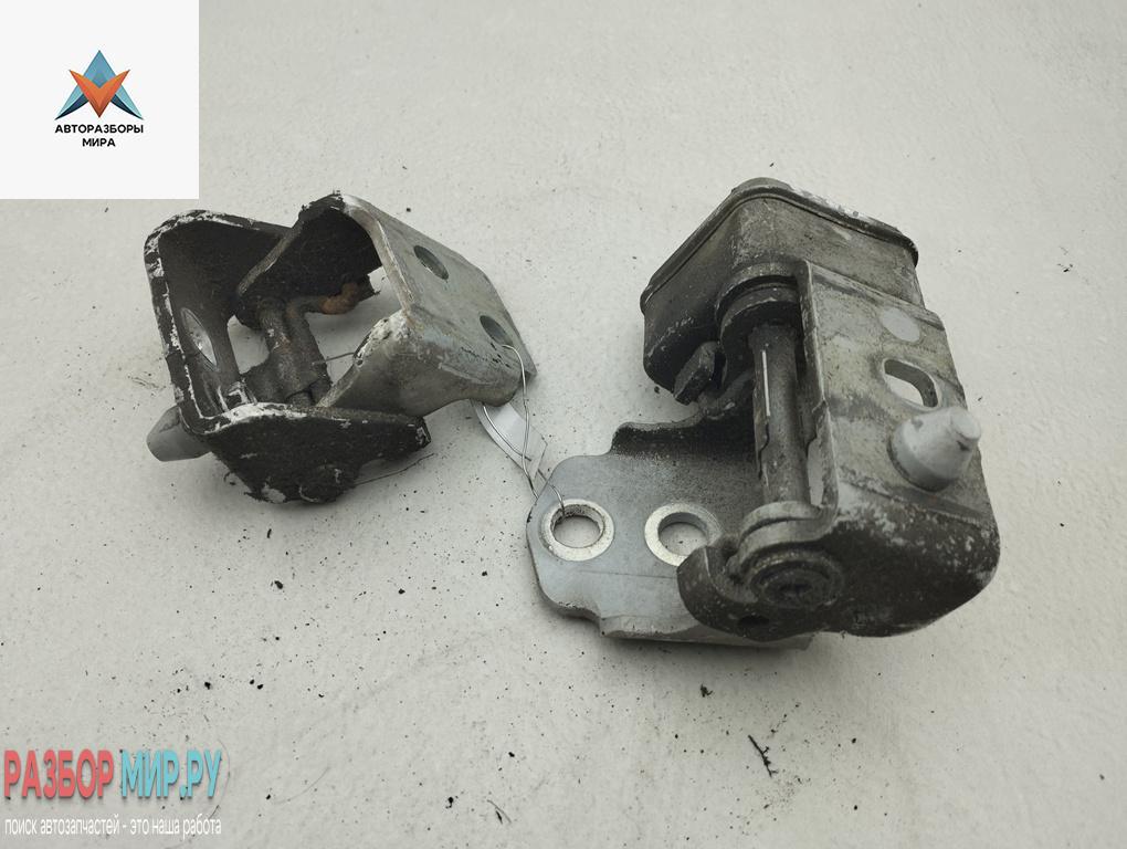 петля двери Peugeot 207 1 поколение 2008, белый, универсал - фото №1