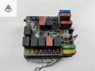 блок предохранителей Fiat Stilo 1 поколение 2002, 1.8 л., бензин, МКПП, серый, хетчбэк 3 дв., 46796536