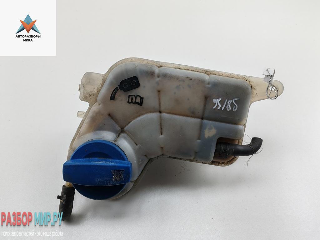 бачок расширительный Audi A6 4F/C6 2007, 2.7 л., дизель - фото №1