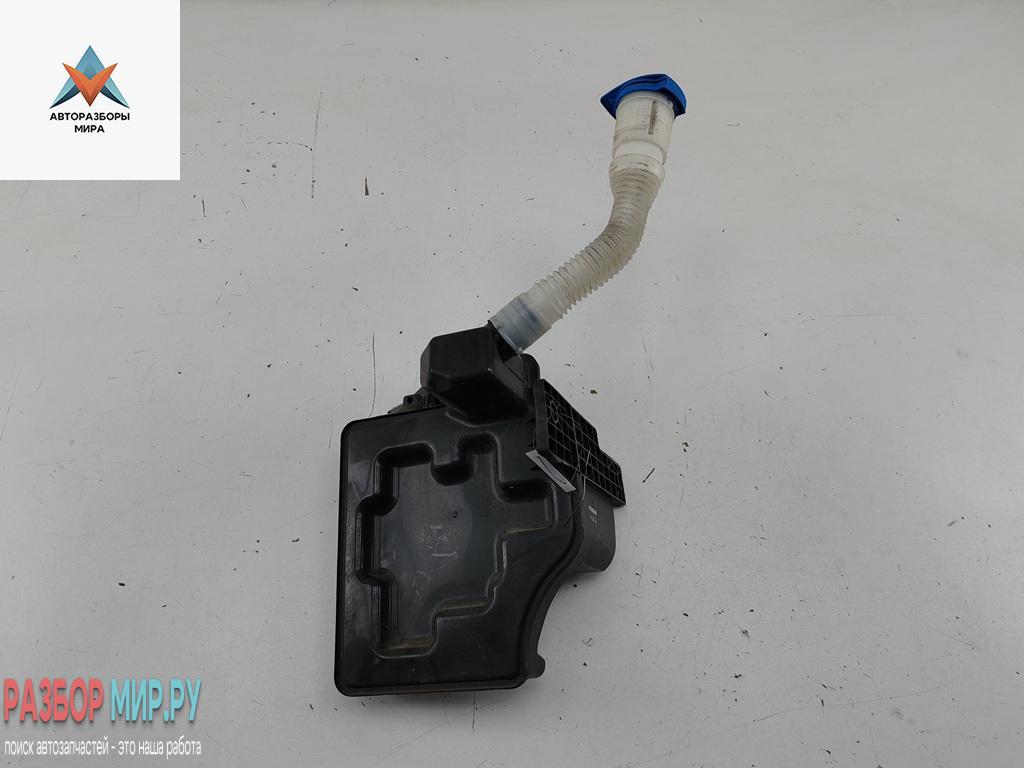 бачок омывателя Skoda Fabia mk3 (NJ) 2015, 1.2 л., бензин, универсал, 6R0955453 - фото №1