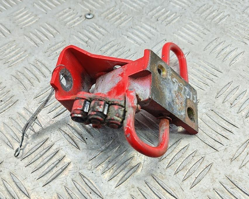 петля двери Audi A3 8L 2001, красный, хетчбэк 5 дв., 4B0831411B