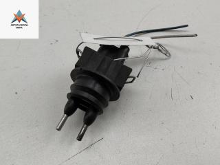 датчик уровня омывающей жидкости Mercedes-Benz M-Class ML W163 2002, 4.0 л., дизель, АКПП, чёрный, внедорожник 5 дв., A1638600021