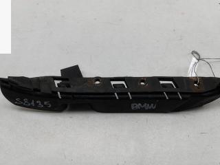 кронштейн переднего бампера BMW 5 серия E60/E61 2004, 2.5 л., дизель, АКПП, чёрный, универсал, 7033705