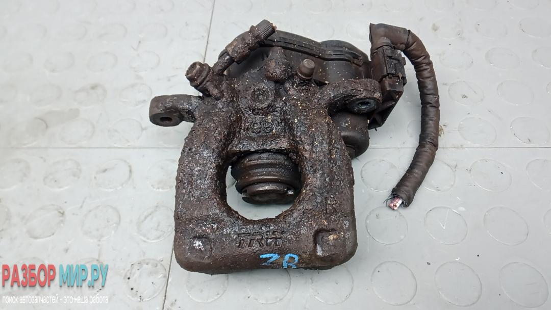 суппорт задний правый Renault Kadjar 1 поколение 2016, 1.5 л., дизель, МКПП, хетчбэк 5 дв. - фото №1