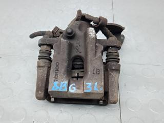 суппорт задний левый Toyota Prius 3 поколение [рестайлинг] 2012, 1.8 л., бензин, АКПП, хетчбэк 5 дв.